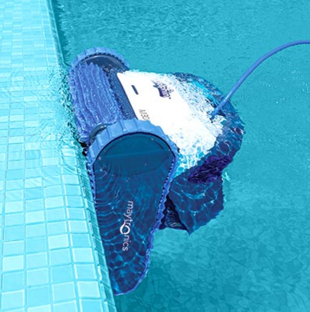 泳池吸污機(jī)